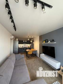 2-к квартира, вторичка, 61м2, 9/16 этаж