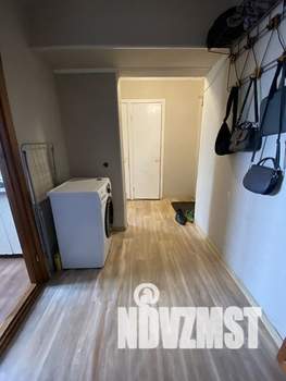 2-к квартира, вторичка, 43м2, 8/9 этаж