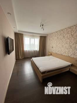 3-к квартира, вторичка, 104м2, 10/10 этаж