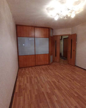 3-к квартира, вторичка, 61м2, 2/10 этаж