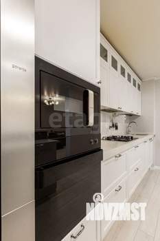 2-к квартира, вторичка, 100м2, 4/10 этаж