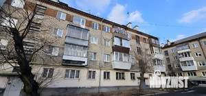 3-к квартира, вторичка, 41м2, 1/4 этаж