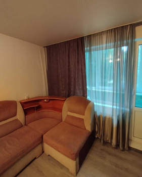 2-к квартира, вторичка, 43м2, 1/9 этаж
