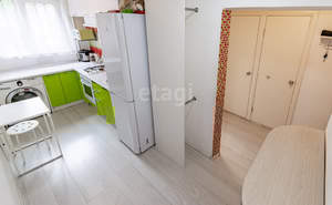 2-к квартира, вторичка, 42м2, 1/9 этаж