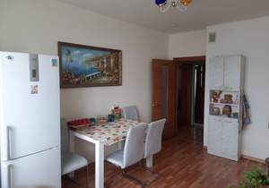 2-к квартира, вторичка, 76м2, 9/25 этаж