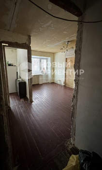 2-к квартира, вторичка, 42м2, 4/5 этаж