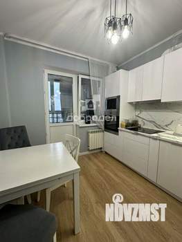 2-к квартира, вторичка, 62м2, 8/10 этаж