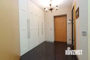 3-к квартира, вторичка, 126м2, 6/11 этаж