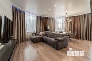 3-к квартира, вторичка, 84м2, 18/37 этаж