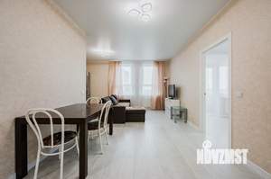 2-к квартира, вторичка, 60м2, 10/25 этаж