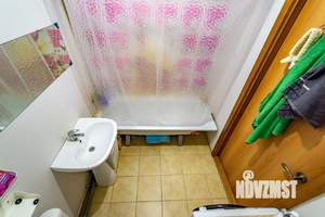 Студия квартира, вторичка, 42м2, 5/10 этаж