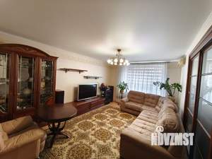 3-к квартира, вторичка, 121м2, 3/8 этаж