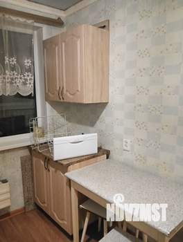 2-к квартира, вторичка, 48м2, 1/16 этаж