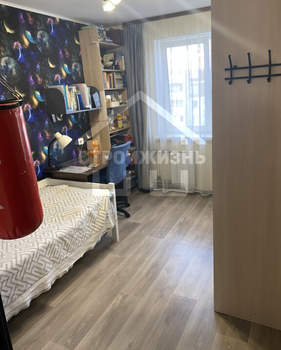 3-к квартира, вторичка, 62м2, 8/10 этаж
