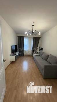 2-к квартира, вторичка, 60м2, 1/3 этаж