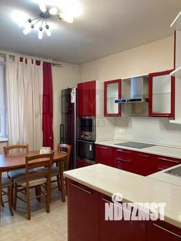2-к квартира, вторичка, 83м2, 4/10 этаж