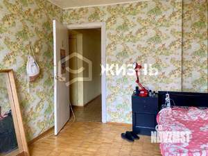 3-к квартира, вторичка, 58м2, 6/9 этаж