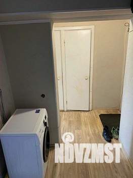 2-к квартира, вторичка, 43м2, 8/9 этаж