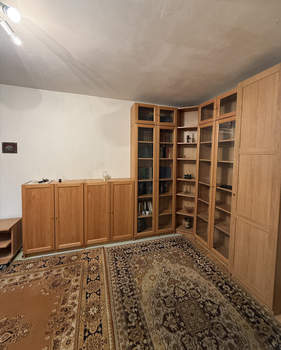 2-к квартира, вторичка, 44м2, 1/5 этаж