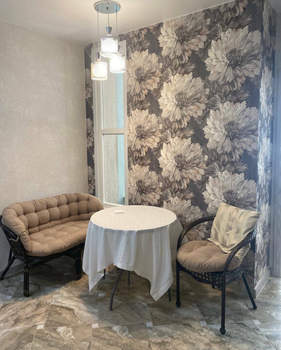 2-к квартира, вторичка, 30м2, 1/4 этаж