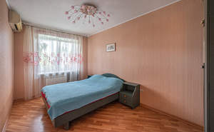 4-к квартира, вторичка, 76м2, 1/5 этаж
