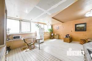 2-к квартира, вторичка, 104м2, 2/9 этаж
