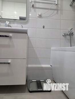 2-к квартира, вторичка, 61м2, 9/16 этаж