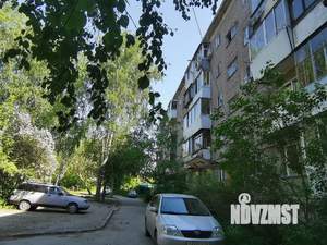 2-к квартира, вторичка, 44м2, 1/5 этаж