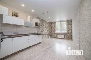 2-к квартира, вторичка, 79м2, 2/25 этаж