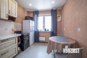 2-к квартира, вторичка, 68м2, 14/16 этаж