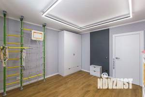 3-к квартира, вторичка, 95м2, 23/28 этаж