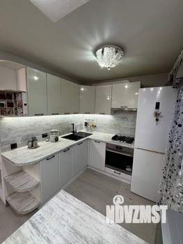 2-к квартира, вторичка, 42м2, 2/5 этаж