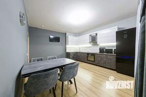 3-к квартира, вторичка, 55м2, 8/18 этаж