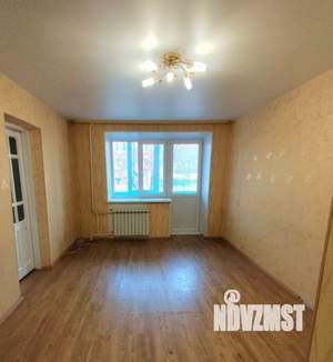 2-к квартира, вторичка, 43м2, 1/9 этаж