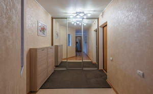 4-к квартира, вторичка, 76м2, 1/5 этаж