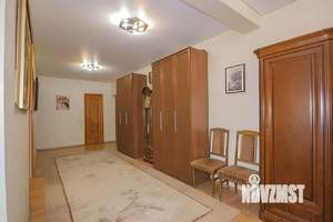 3-к квартира, вторичка, 106м2, 2/13 этаж