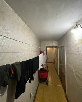 3-к квартира, вторичка, 59м2, 1/9 этаж