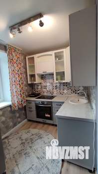 4-к квартира, вторичка, 74м2, 1/9 этаж