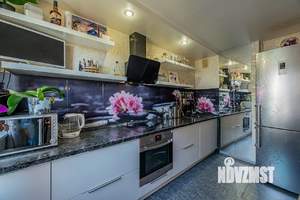 2-к квартира, вторичка, 63м2, 7/10 этаж