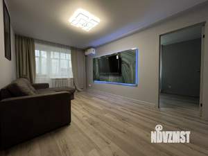 2-к квартира, вторичка, 42м2, 3/5 этаж