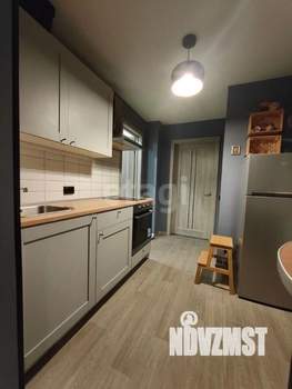 2-к квартира, вторичка, 55м2, 1/9 этаж