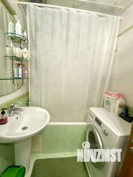 2-к квартира, вторичка, 42м2, 5/5 этаж