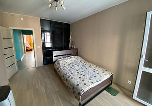 2-к квартира, вторичка, 64м2, 13/23 этаж
