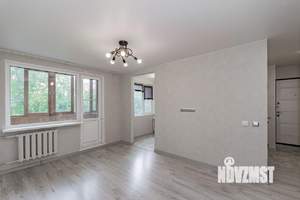 2-к квартира, вторичка, 43м2, 3/5 этаж