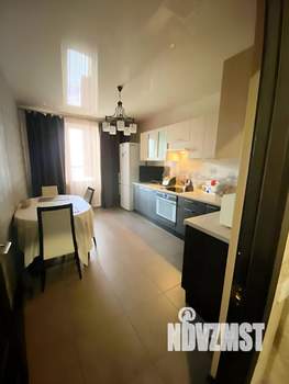 2-к квартира, вторичка, 63м2, 7/18 этаж