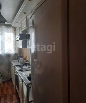 2-к квартира, вторичка, 44м2, 1/9 этаж