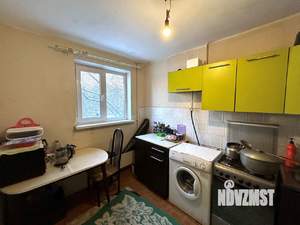 2-к квартира, вторичка, 43м2, 1/9 этаж