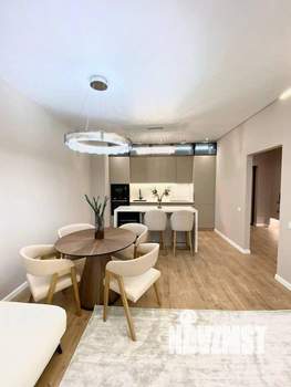 3-к квартира, вторичка, 98м2, 15/17 этаж