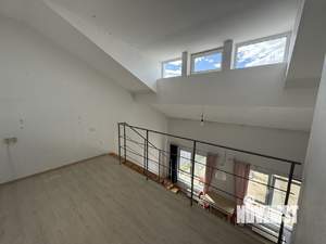 2-к квартира, вторичка, 65м2, 4/4 этаж