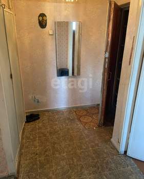 3-к квартира, вторичка, 54м2, 8/9 этаж
